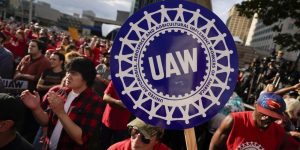 UAW returns to Alabama, targeting union vote at Huntsville powertrain plant