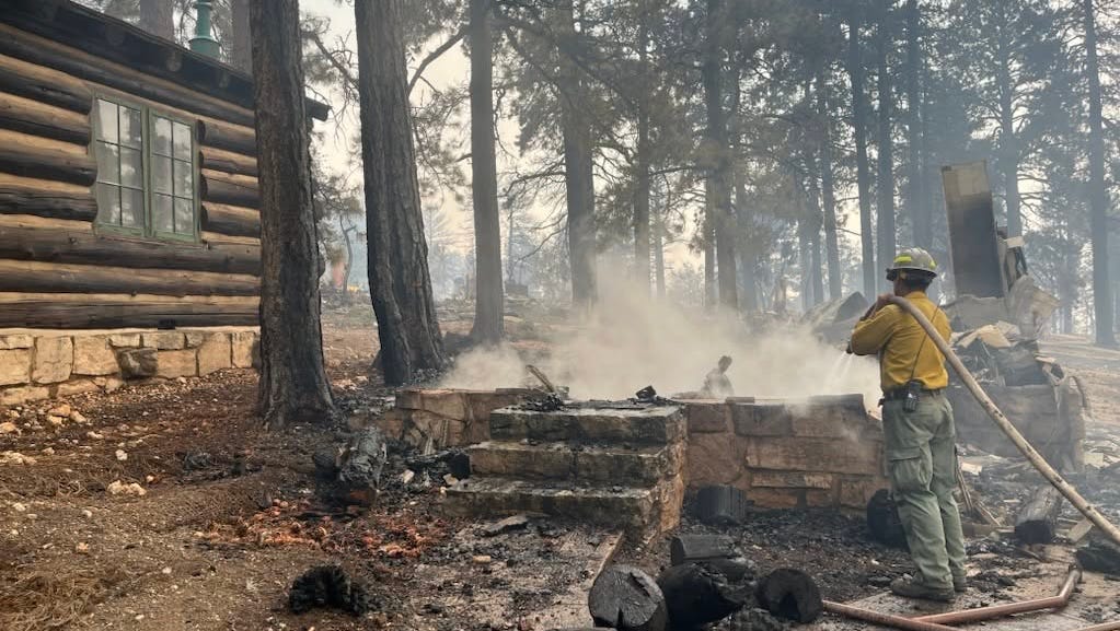 Kelly, Gallego and Gosar question feds on blaze that destroyed Grand Canyon Lodge