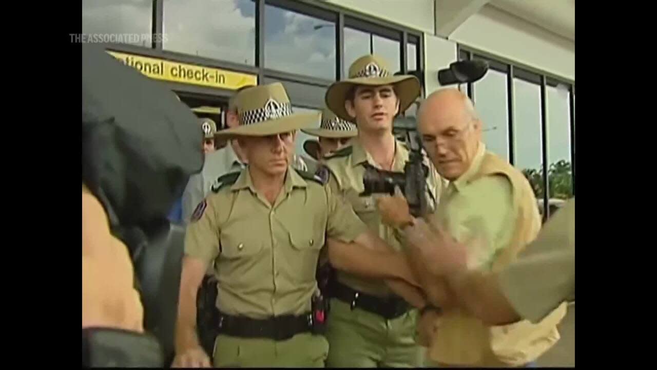 Death of Australia's 'Outback Killer' leaves whereabouts of British backpacker's body unknown