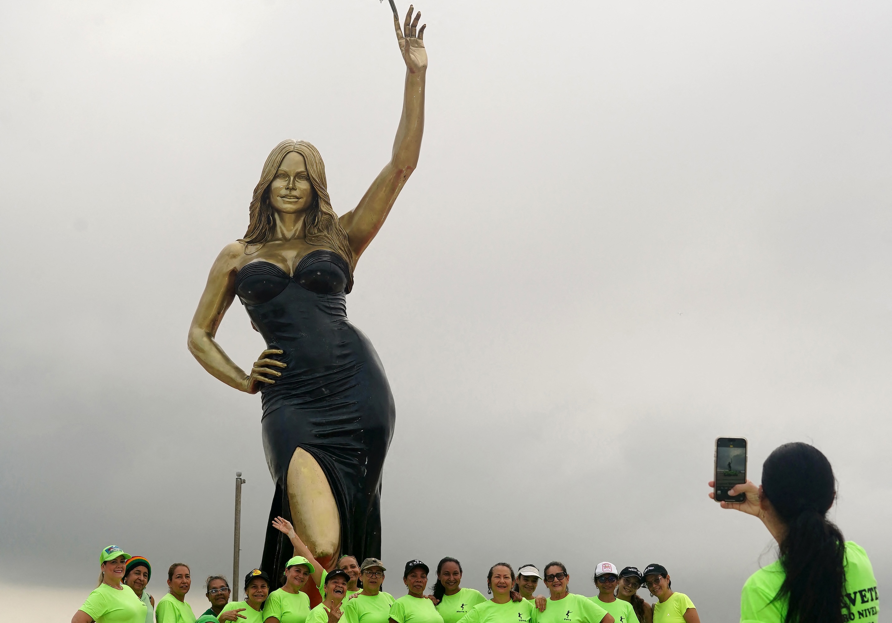 Sofia Vergara Honored With 24-Foot Statue in Her Native Colombia: See Photos