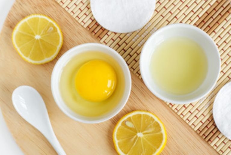 10 Best Homemade Hair Masks for Dandruff Hair 